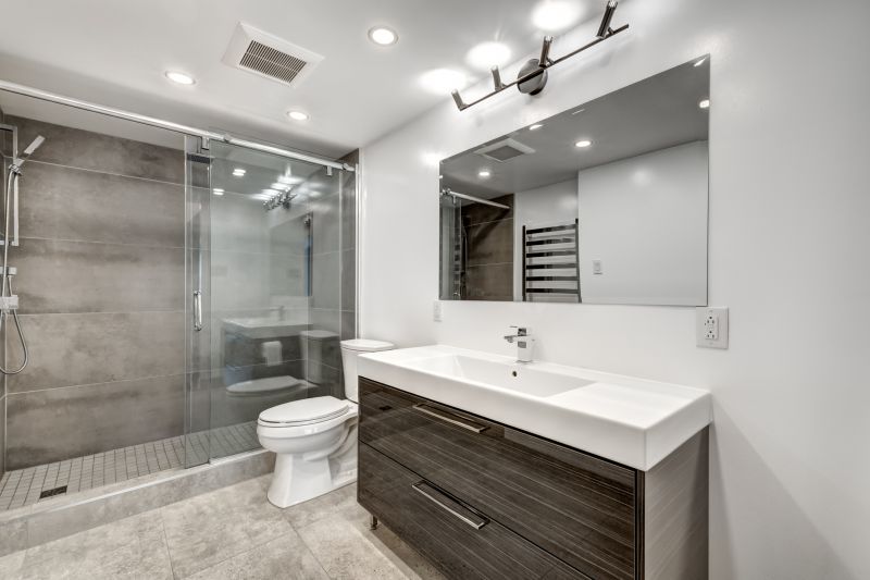 Contemporary Ensuite Remodel